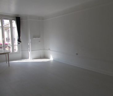 STUDIO A LOUER - PARIS 16EME ARRONDISSEMENT - 33.85 m - 1 045 € - Photo 1