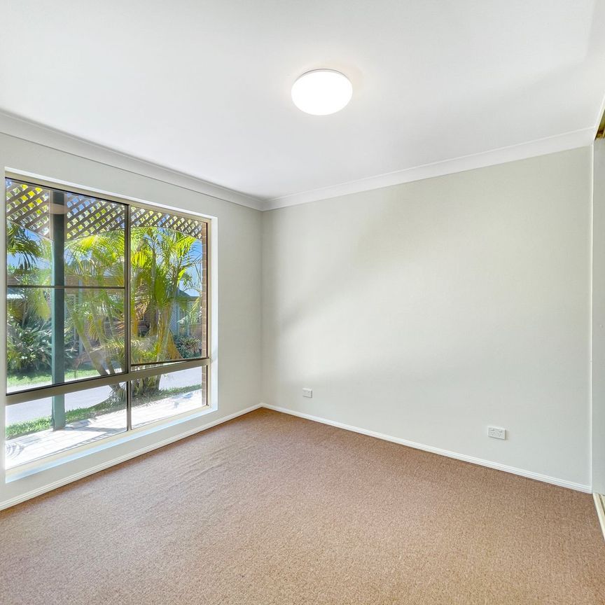 Light Filled Unit In Cape Byron Over 55's Estate - Photo 1