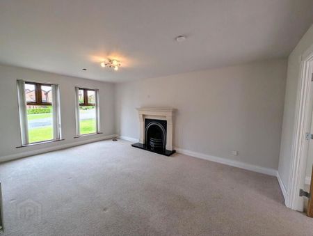 21 Lord Warden's Parade, Bangor, BT19 1YU - Photo 4