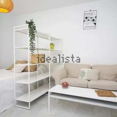 Alquiler de estudio en Calle Fernando el Católico - Photo 1