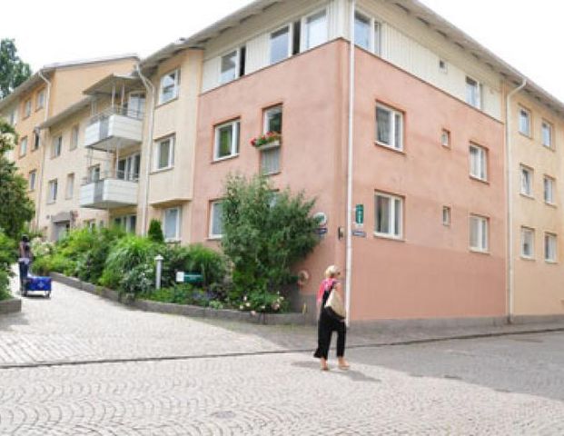 Landsvägsgatan 24 - Foto 1