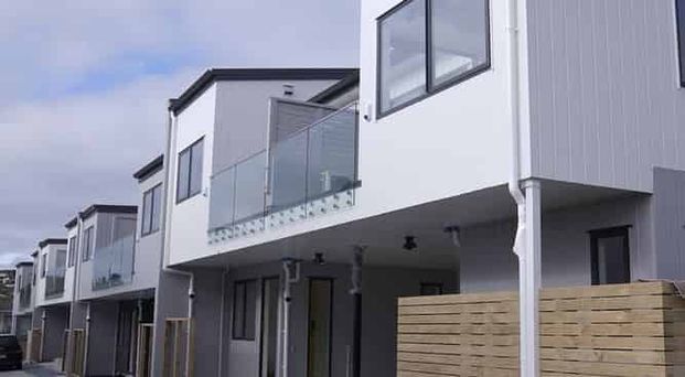 Three year old unit. Spacious living space! - Photo 1