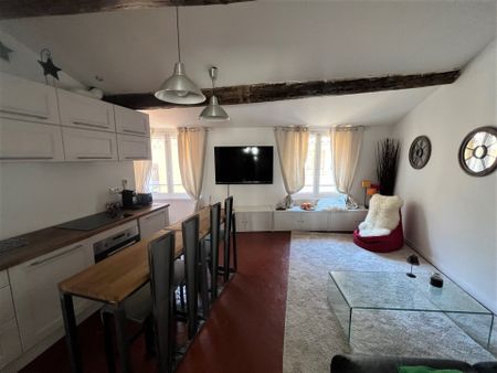 Location Appartement 3 pièces 45m² AIX EN PROVENCE 13100 - Photo 2