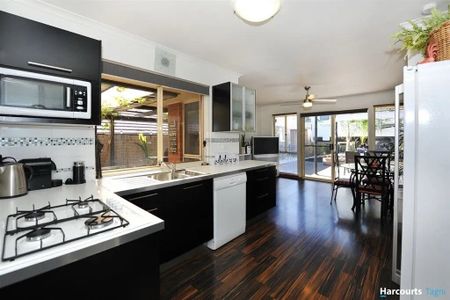 Noarlunga Downs - Photo 3