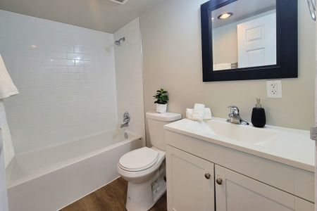 Embassy Apartments - ALL INCLUSIVE - Photo 2