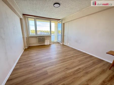 Pronájem bytu 1+1 s balkonem, 43 m, Kralupy nad Vltavou – Hůrka - Фото 2