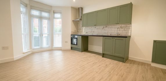 1 Bed Flat, Carlton Road, SO15 - Photo 2