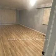 Detached Home For Lease | W9195011 - Photo 1