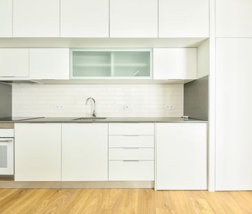 Magnificent T0 + 1, in the heart of the City of Aveiro! - Photo 6