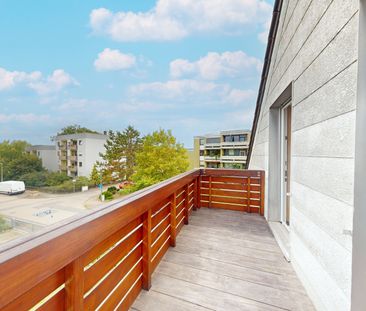 IMMOPARTNER - 3-ZIMMER-DACHGESCHOSSWOHNUNG MIT BALKON UND GARAGE - Foto 3