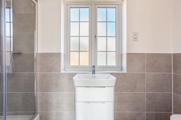 2 bedroom semi-detached house to rent - Photo 1