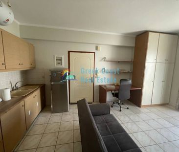 Studio/Γκαρσονιέρα για ενοικίαση Κέντρο (Ρίο) - Photo 5