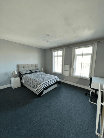 Gads Hill, Gillingham, ME7 - Photo 2