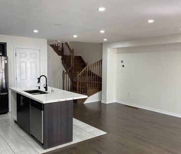 For Lease - 170 Golden Springs Drive, Brampton, Ontario - Photo 6
