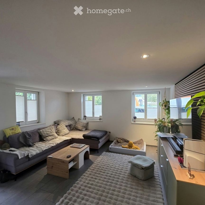 2.5-Zimmer-Wohnung mit Garten in Bonau - Foto 1