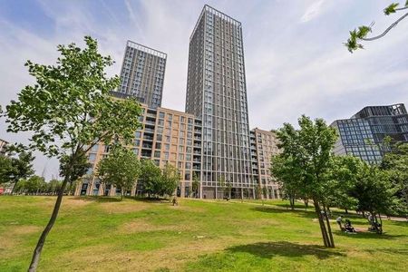 Laurel Point, East Village, Stratford, E20 - Photo 4