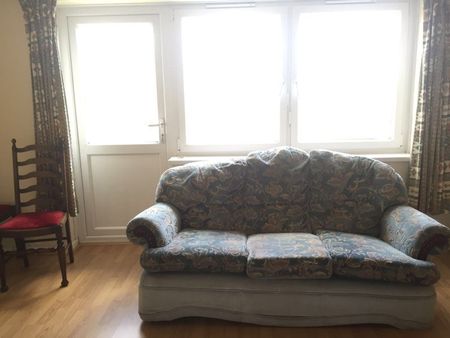 Room in a Shared Flat, Lisselton House, NW4 - Photo 3