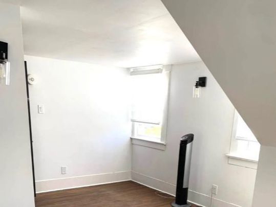 For Lease - 367 Bell Street, Port Colborne, Ontario - Photo 1