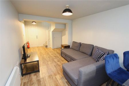 1 bedroom apartment to rent - Photo 2
