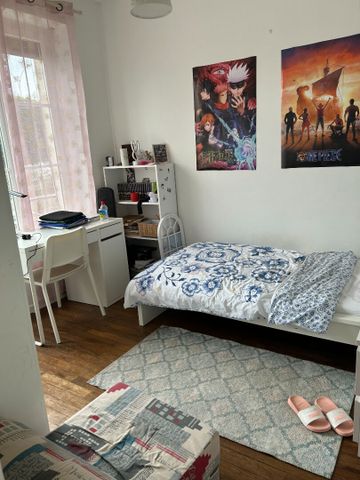 Location Appartement 4 pièces 79m² - Photo 3