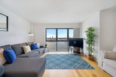 Waterloo Road - Photo 5