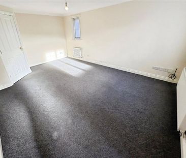 3 bedroom detached house to rent - Photo 3
