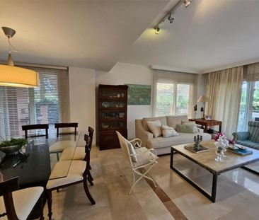 6 room luxury Villa for rent in Marbella, Spain - Photo 3