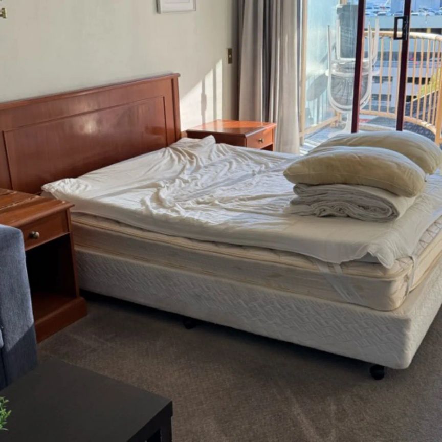 HEART OF CBD - Photo 1