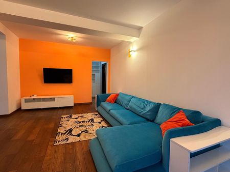 Apartament cu 3 camere de închiriat | Complex Toscana | Loc de parcare - Fotografie 3