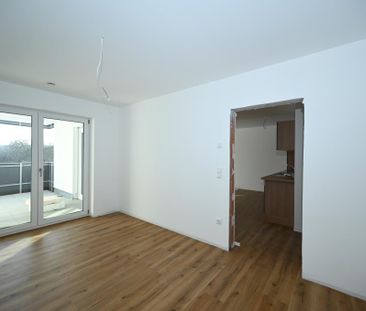 Neubau-Erstbezug! 3,5-Zimmer-Wohnung mit kleinem Büro Seubersdorf -... - Photo 2