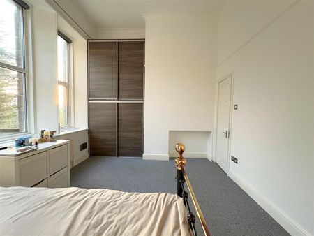 Sandrock Hall, Hastings, TN34 2RB - Photo 3