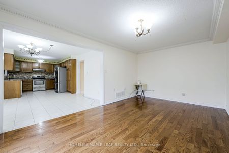 For Lease - 243 Queen Mary Drive, Brampton, Ontario - Photo 3