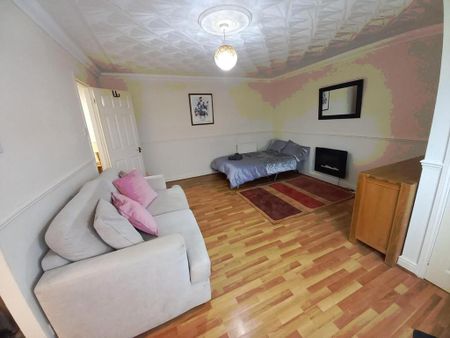 1 bedroom apartment to rent - Photo 2