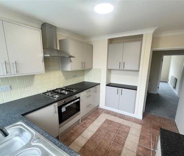 2 bedroom property to rent - Photo 2