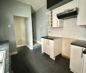 Kingsway, Stoke, Coventry - - Photo 4