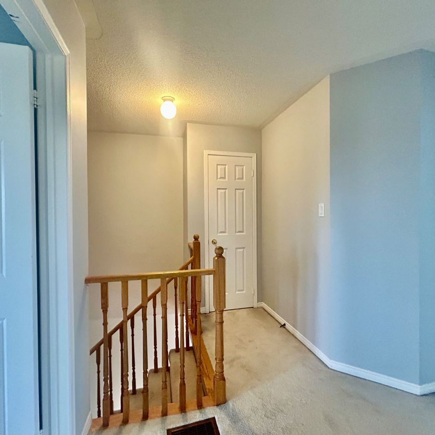 For Lease - 6620 Opera Glass Crescent, Mississauga, Ontario - Photo 1