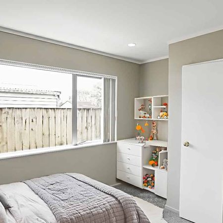 Spacious & Secure Family Living - Photo 3