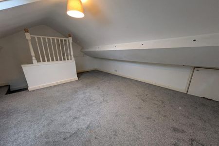 3 bedroom terraced house to rent - Photo 5