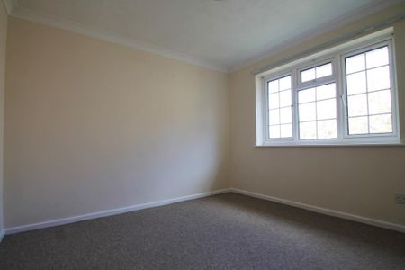 2 bedroom house to rent - Photo 2