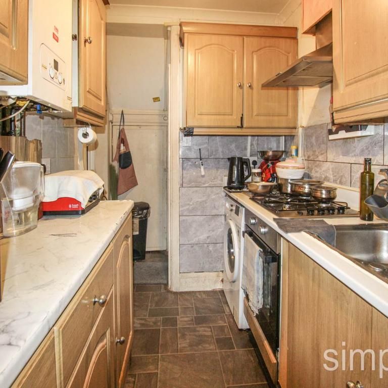 2 bedroom house to rent - Photo 1