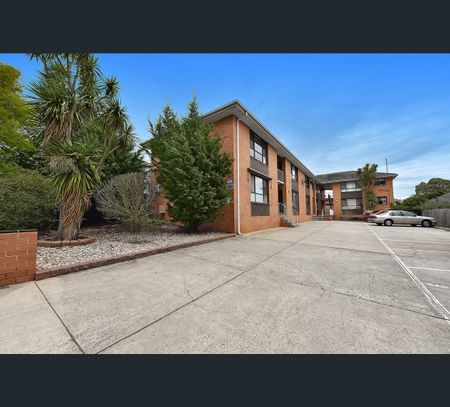 308/110 Keilor Rd, Essendon North, Vic 3041 - Photo 3