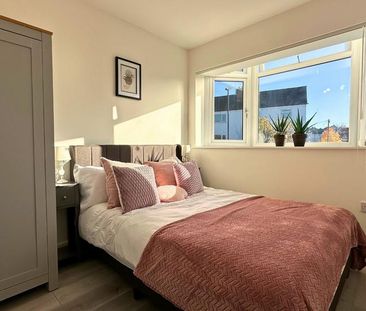 2 bedroom flat to rent - Photo 6