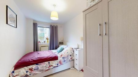 2 bedroom flat to rent - Photo 5