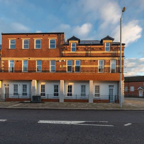 Templemore Avenue - Photo 1