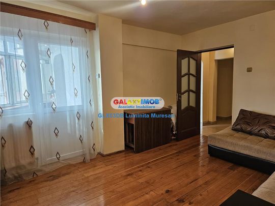 Inchiriere apartament 2 camere decomandat Targoviste Micro 11 - Fotografie 1