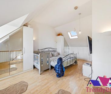 4 bedroom end of terrace house to rent - Photo 4