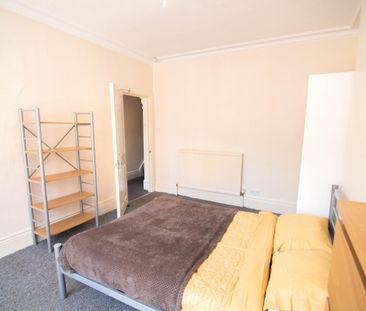 4 bedroom house share to rent - Photo 6