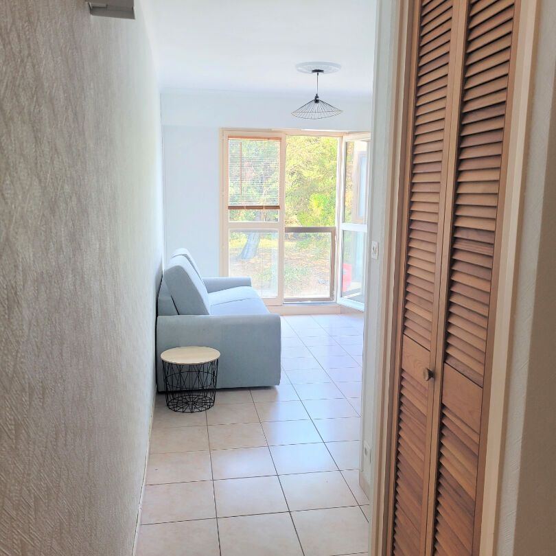 Location appartement 1 pièce, 15.80m², Les Sables-d'Olonne - Photo 1