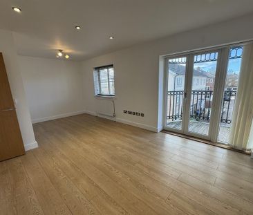 2 bedroom apartment to rent - Photo 3