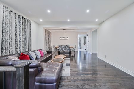 For Lease - 249 Elbern Markell Drive, Brampton, Ontario - Photo 3